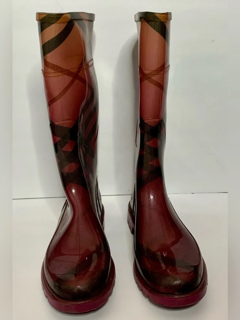 N/A stylish burgundy
